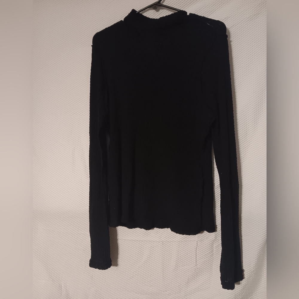 Black Long Sleeve Top